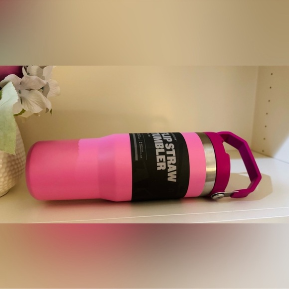 🎉LAST PIECE🎉Stanley 30 oz. IceFlow Tumbler with Flip Straw Peony - Picture 8 of 12